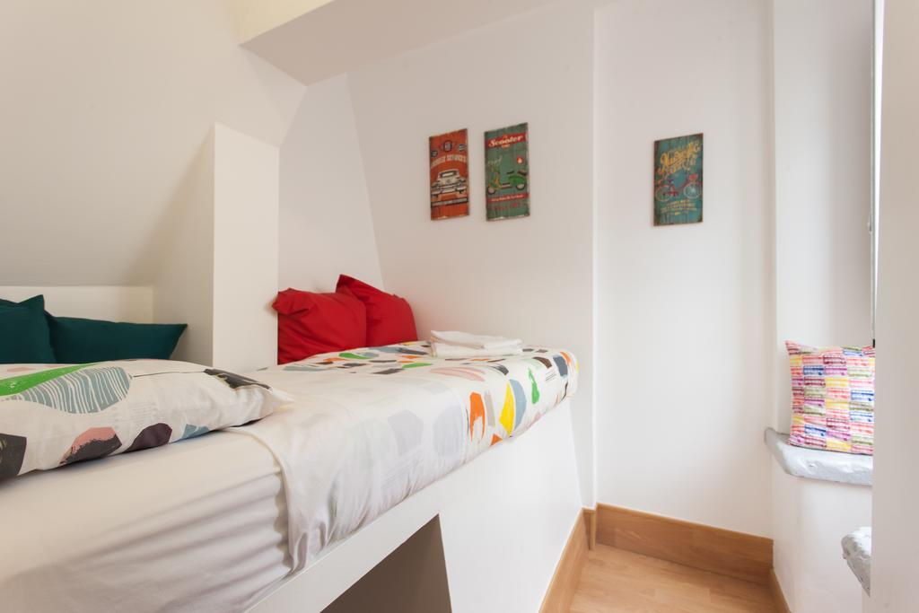 Apartments Center Bairro Alto Lisbona Esterno foto